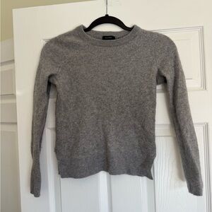 Halogen 100% Cashmere Gray Sweater - size small